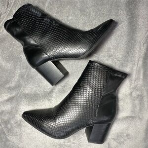 Aldo faux snake skin ankle boots